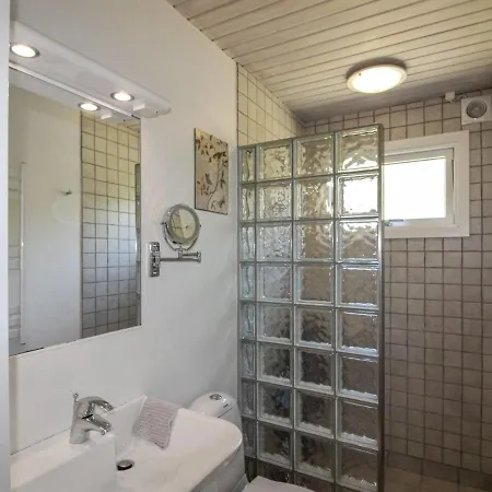 Kjeld - 900m From The Sea In Bornholm By Interhome Hébergement de vacances